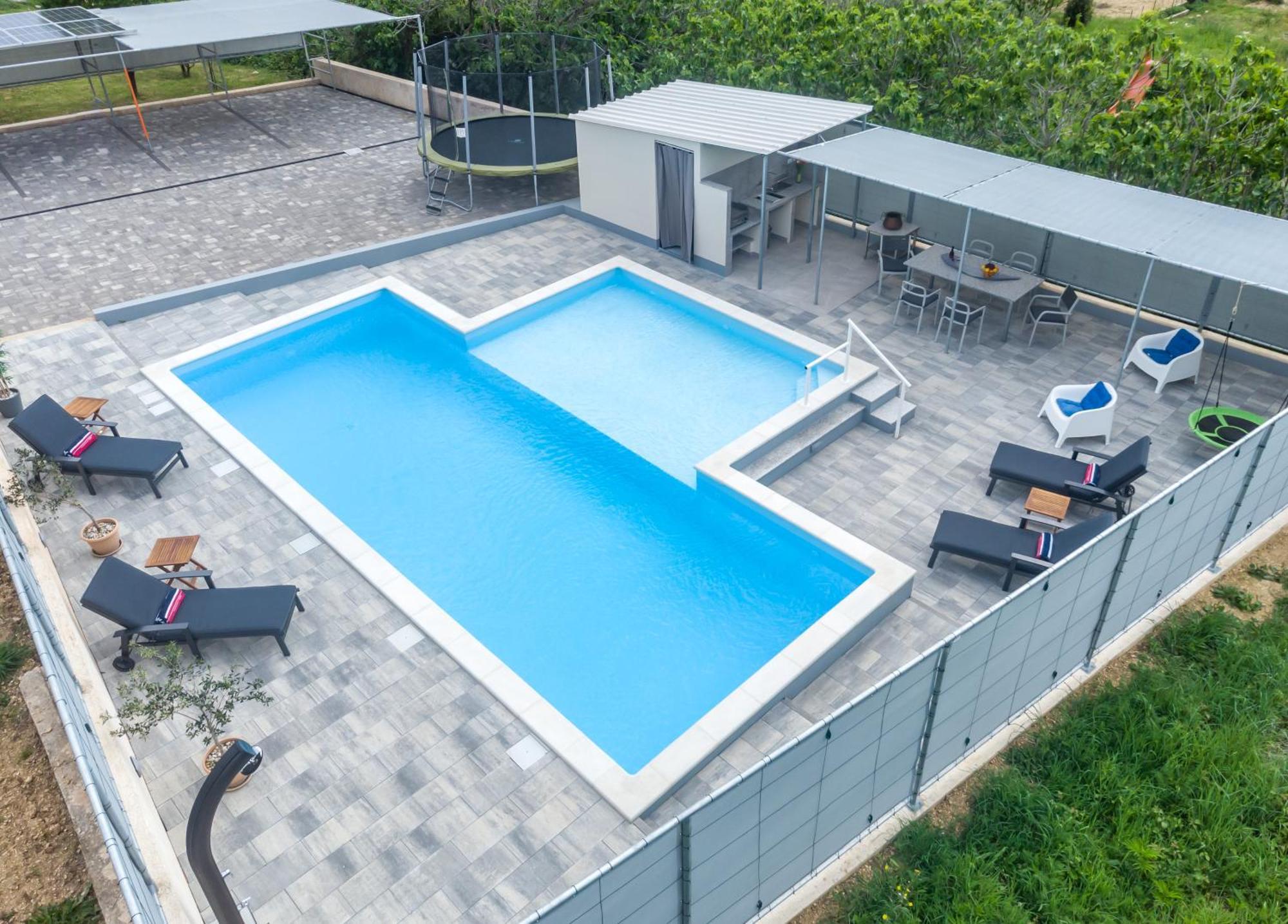 דירות Draga Bašćanska Relax House Rosemary מראה חיצוני תמונה